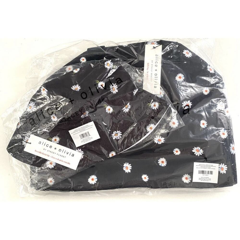 Alice + Olivia Daisy Print Duffel Bag & Bucket Hat Bundle New - Picture 4 of 6